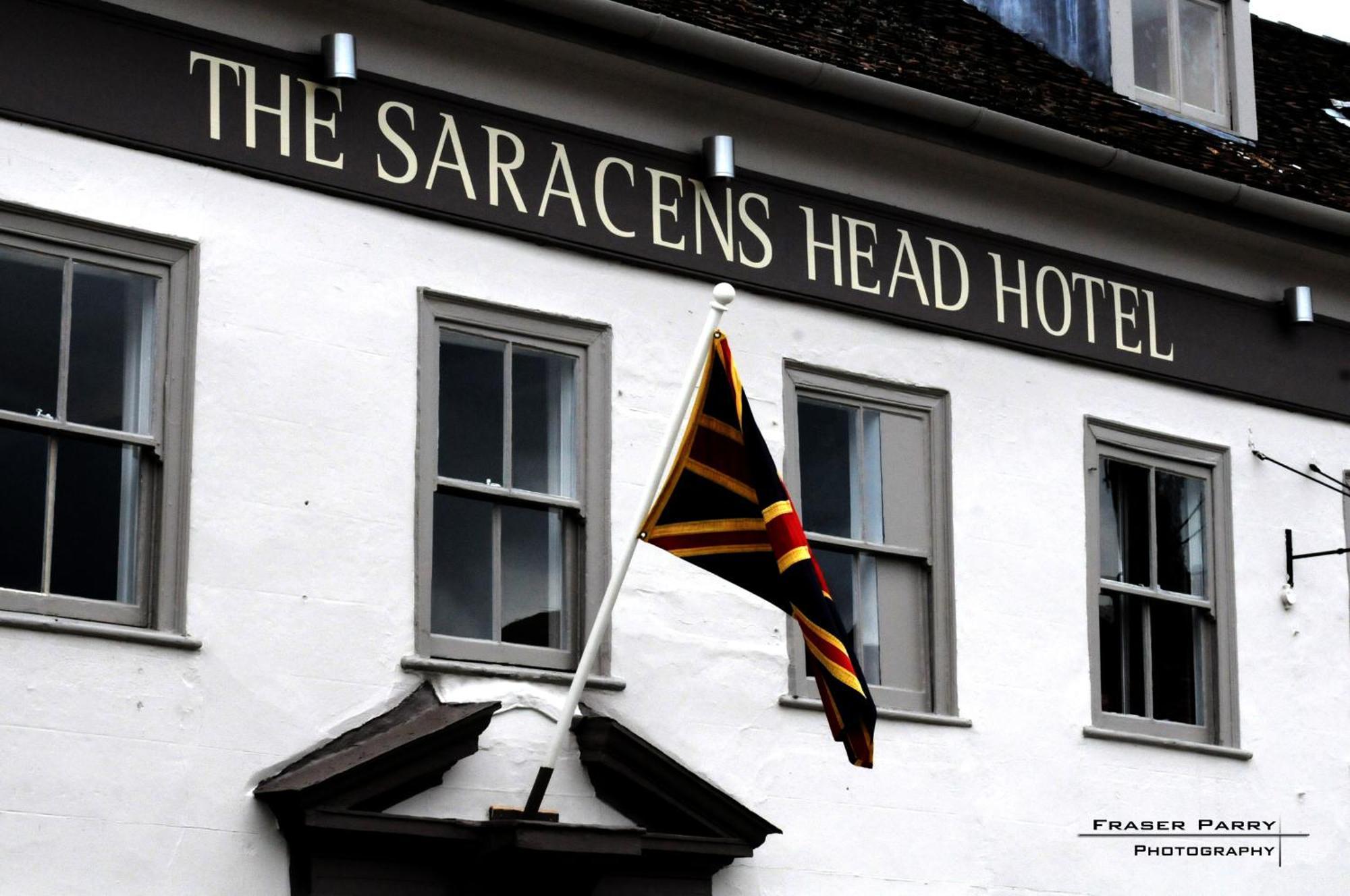 The Saracens Head Hotel Грейт-Данмоу Экстерьер фото