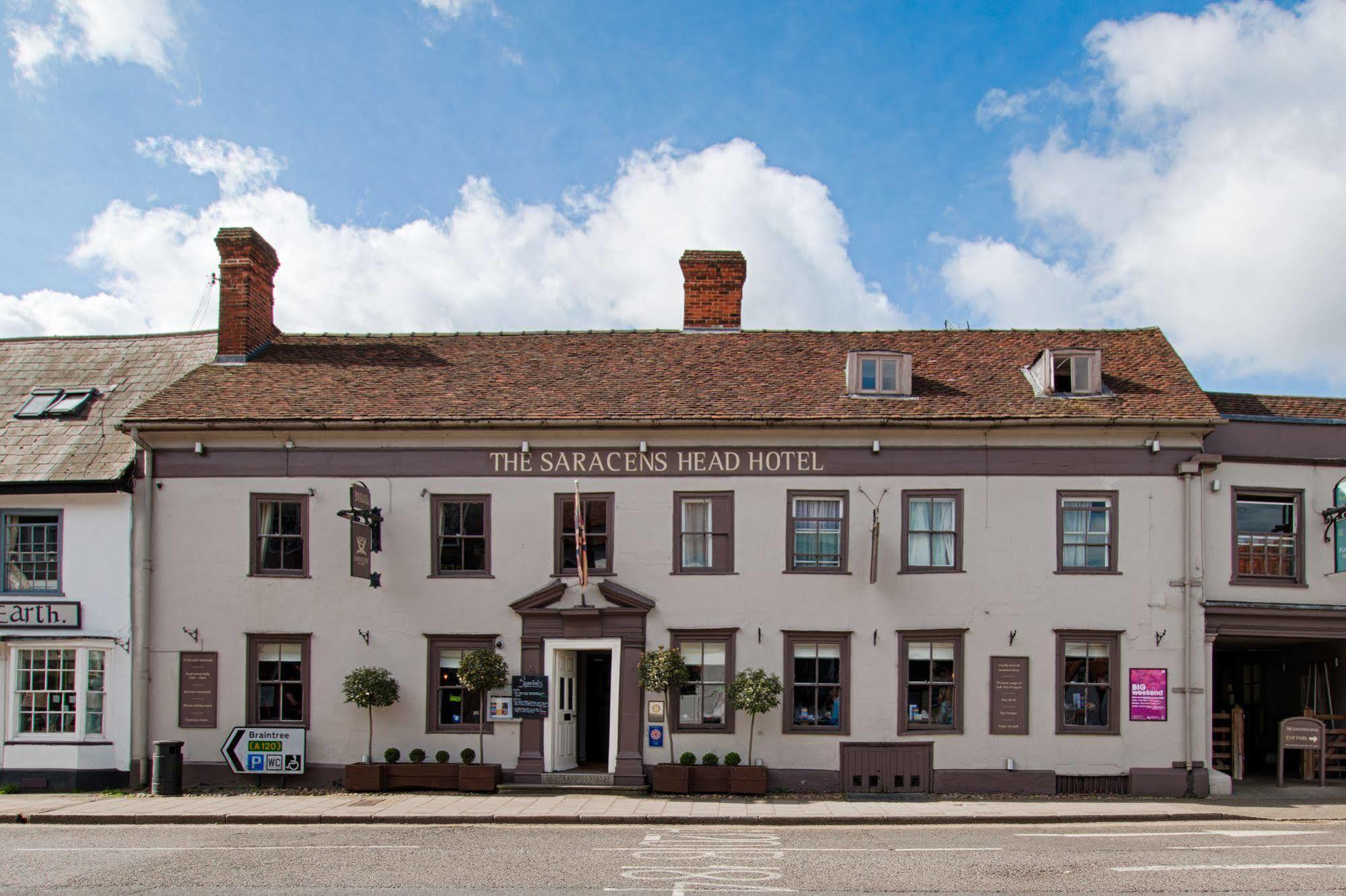 The Saracens Head Hotel Грейт-Данмоу Экстерьер фото
